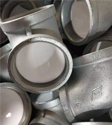 廣東內(nèi)涂塑絲接彎頭
